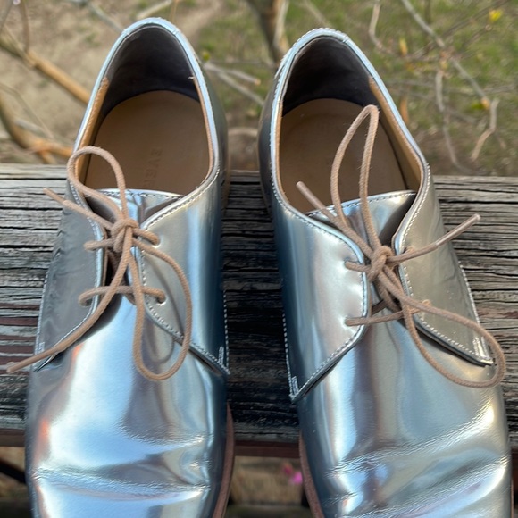 EVERLANE Italy Leather E2 Shine Modern Oxford Silver Lace up Women's Shoes Size - Picture 16 of 16